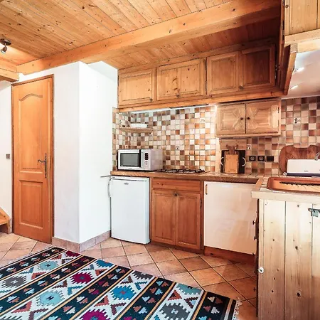Althea - Right At The Foot Of The Mont Darbois Slopes Апартаменти *
